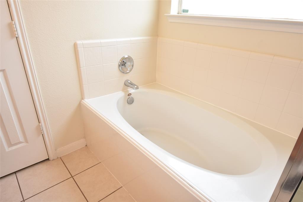 21031 Noelle Court, Humble, Texas image 12