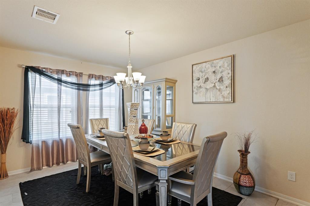 2206 Village Side Trail, Rosenberg, Texas image 13