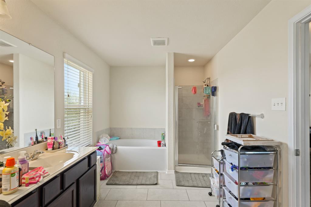 2206 Village Side Trail, Rosenberg, Texas image 25