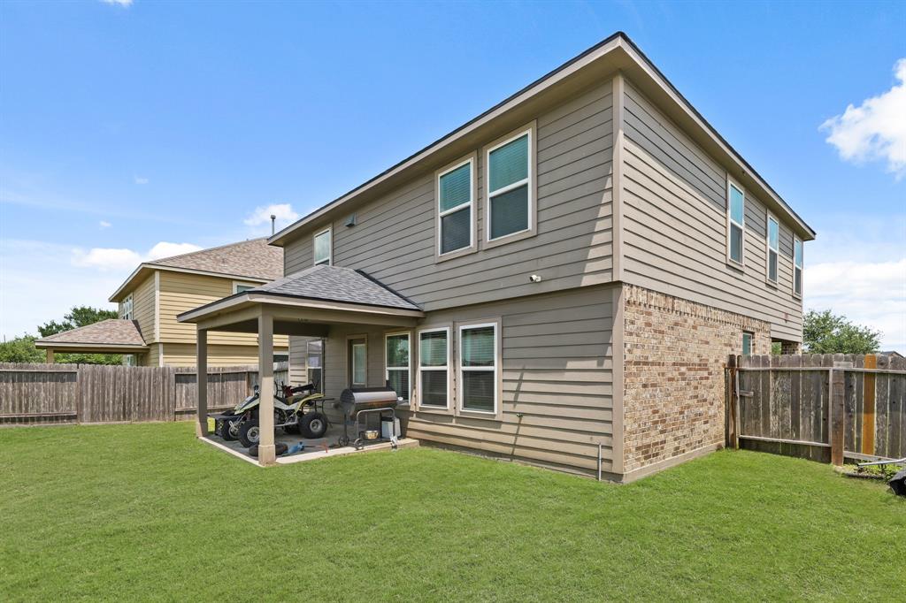 2206 Village Side Trail, Rosenberg, Texas image 4