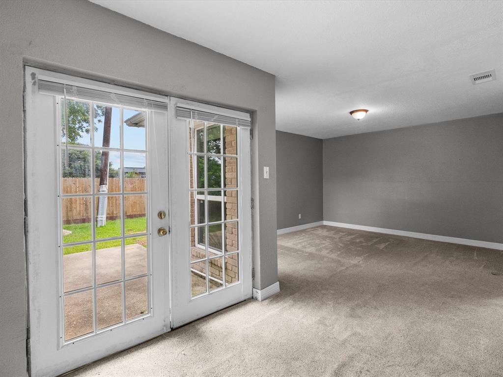 11731 Flushing Meadows Drive, Houston, Texas image 12