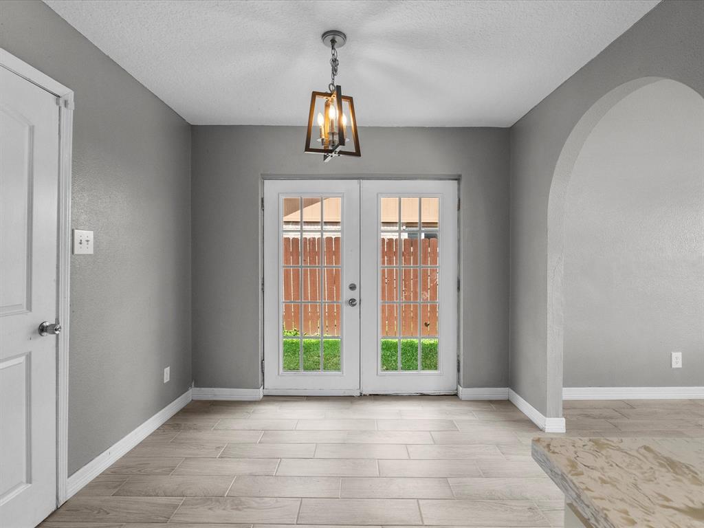 11731 Flushing Meadows Drive, Houston, Texas image 6