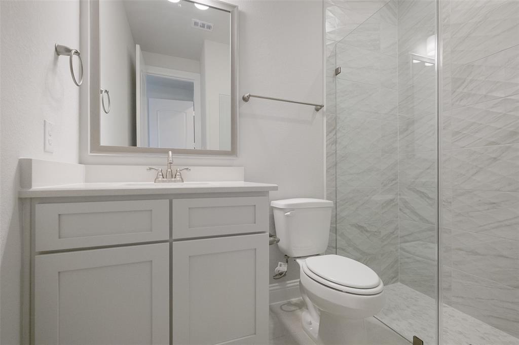 1206 Berry Brook Drive, Missouri City, Texas image 37