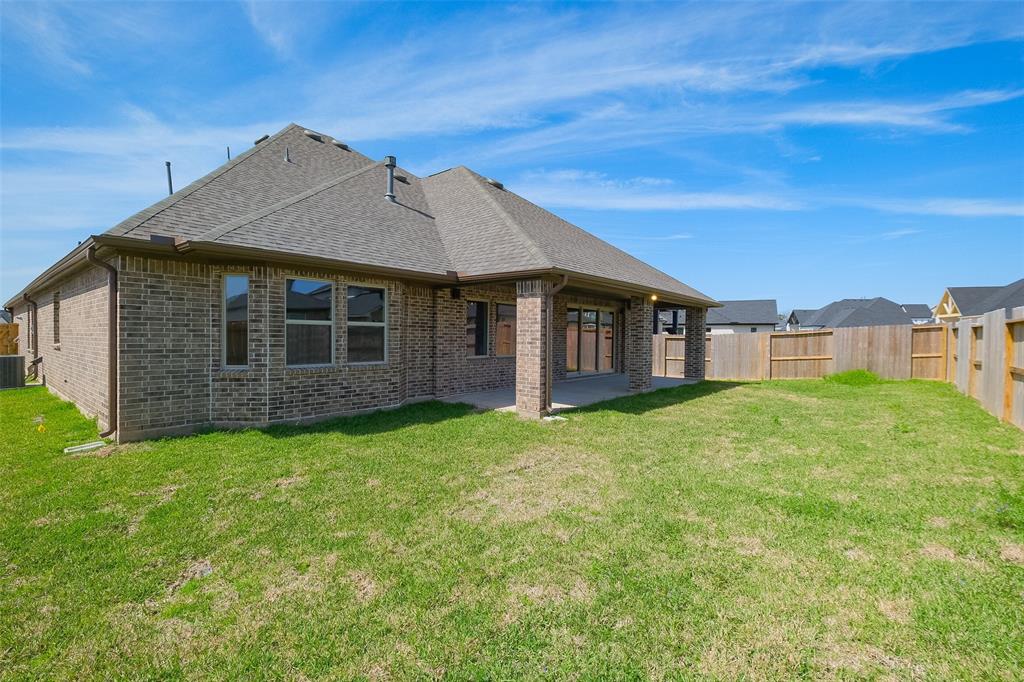 1206 Berry Brook Drive, Missouri City, Texas image 40