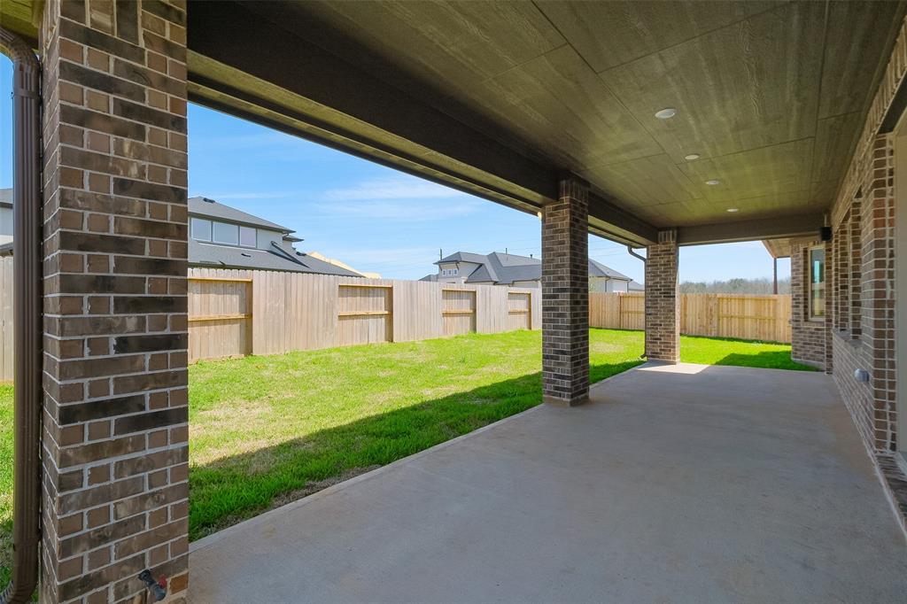 1206 Berry Brook Drive, Missouri City, Texas image 39
