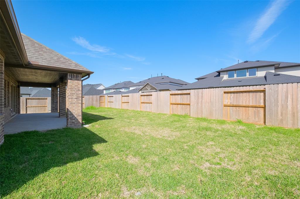 1206 Berry Brook Drive, Missouri City, Texas image 38