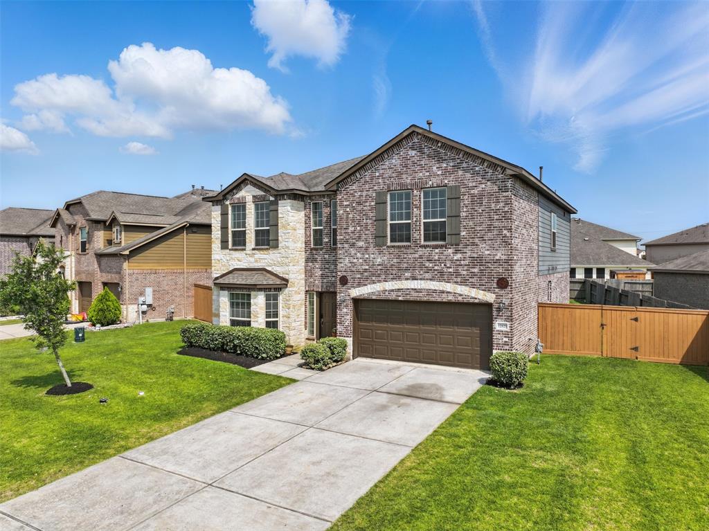 12825 White Cove Drive