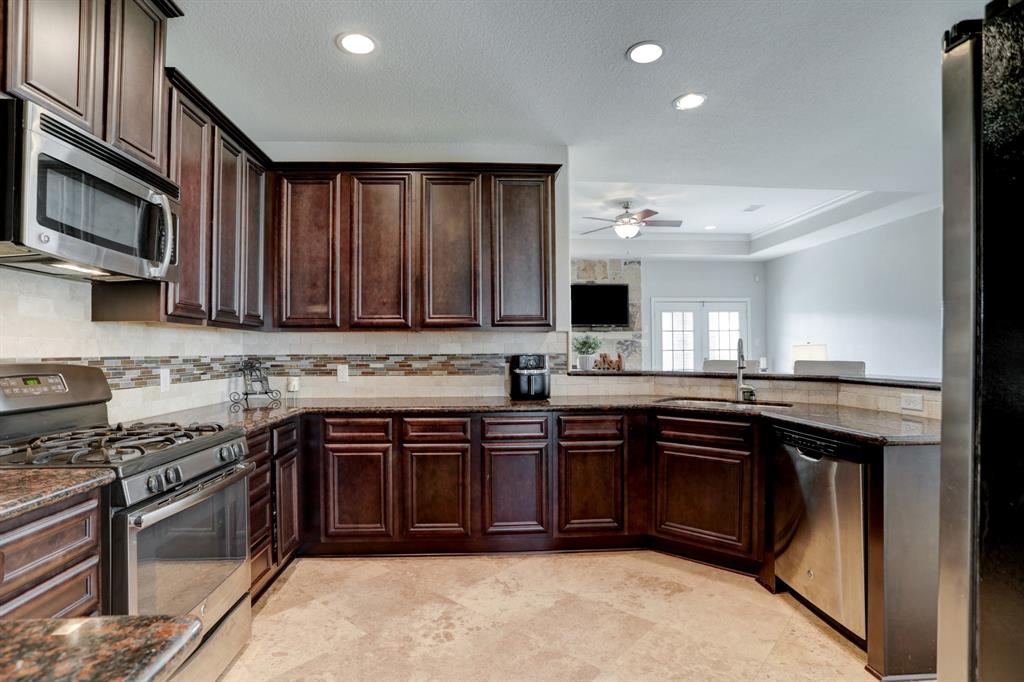 305 Twin Timbers Lane