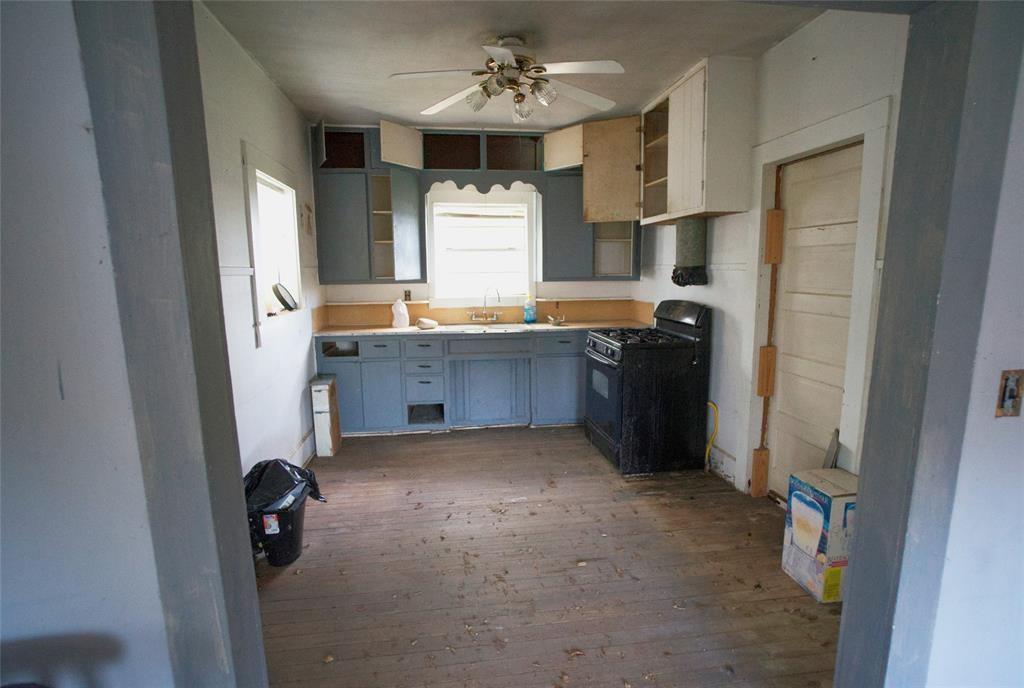 14609 Vrlla Road, Guy, Texas image 12