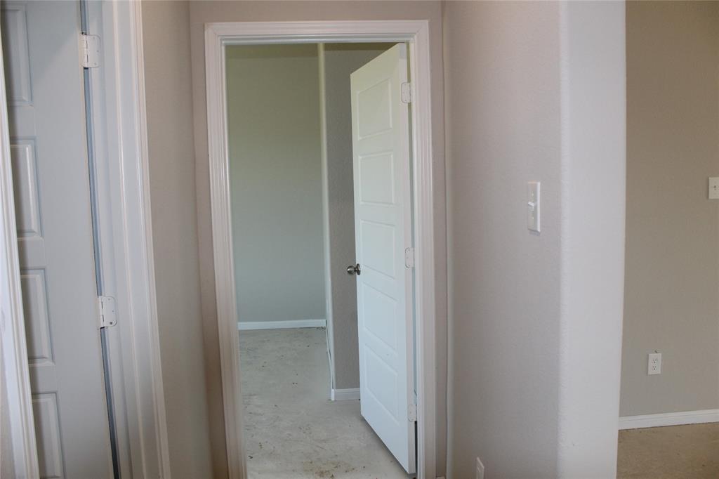 364 Palero Path Path, Brookshire, Texas image 10
