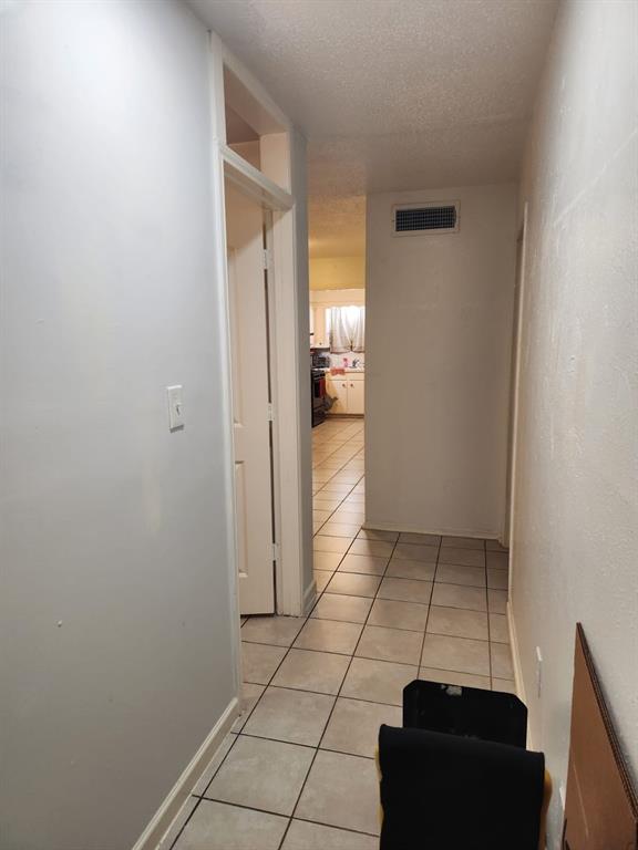 235 W Tri Oaks Lane #235, Houston, Texas image 11