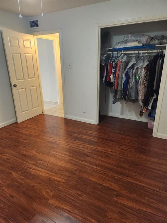 235 W Tri Oaks Lane #235, Houston, Texas image 6