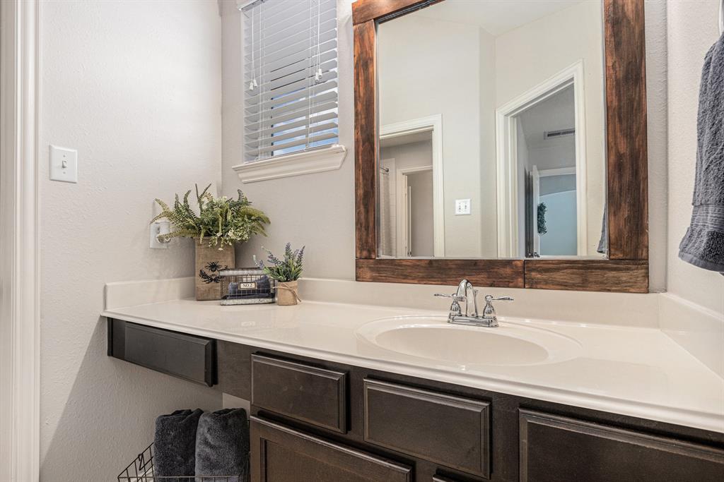 2530 Tiger Eye Drive, Rosharon, Texas image 34
