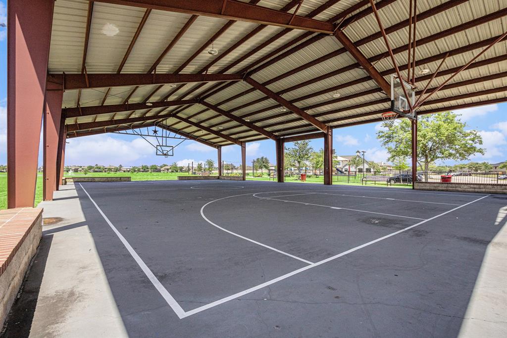 2530 Tiger Eye Drive, Rosharon, Texas image 41