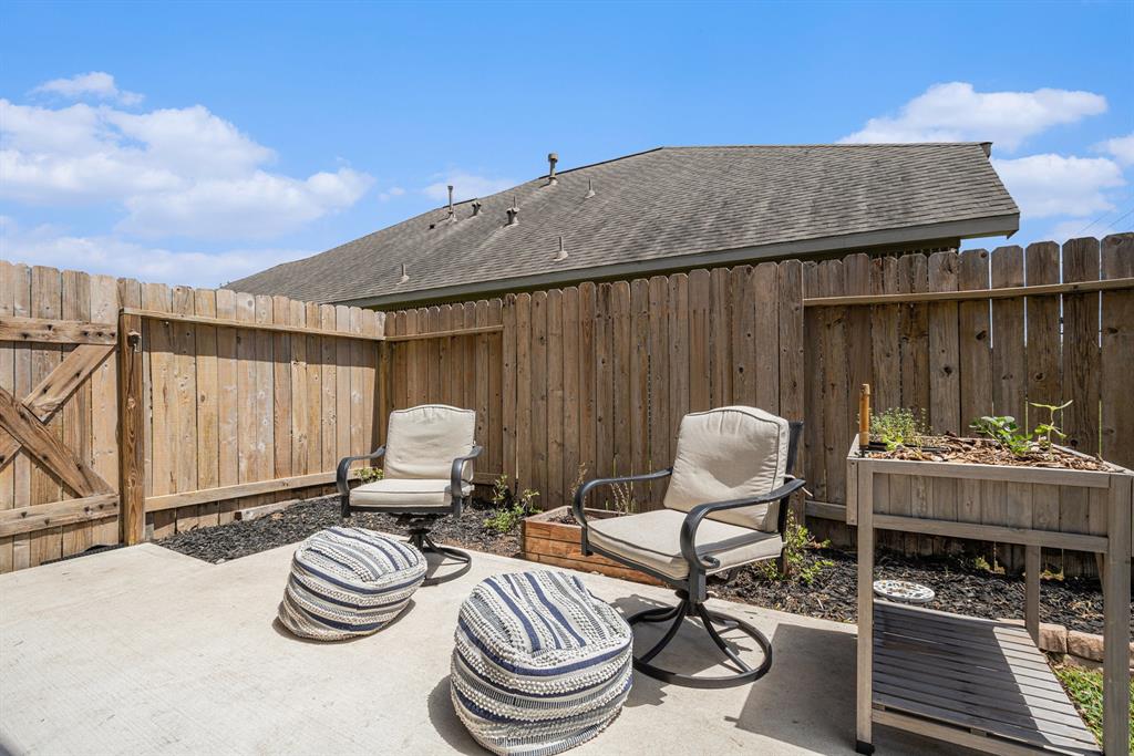 2530 Tiger Eye Drive, Rosharon, Texas image 38
