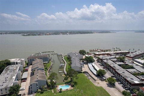 A home in Seabrook