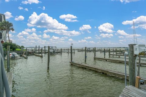 A home in Seabrook