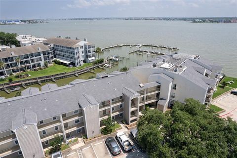 A home in Seabrook