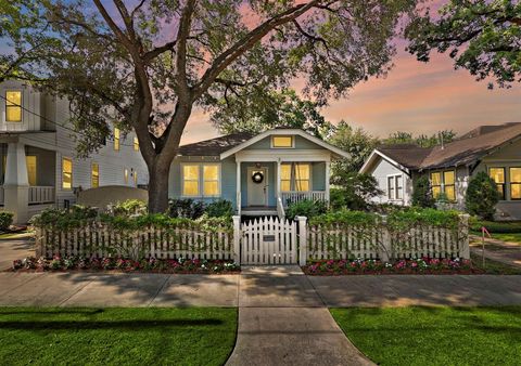 714 Merrill Street Houston TX 77009