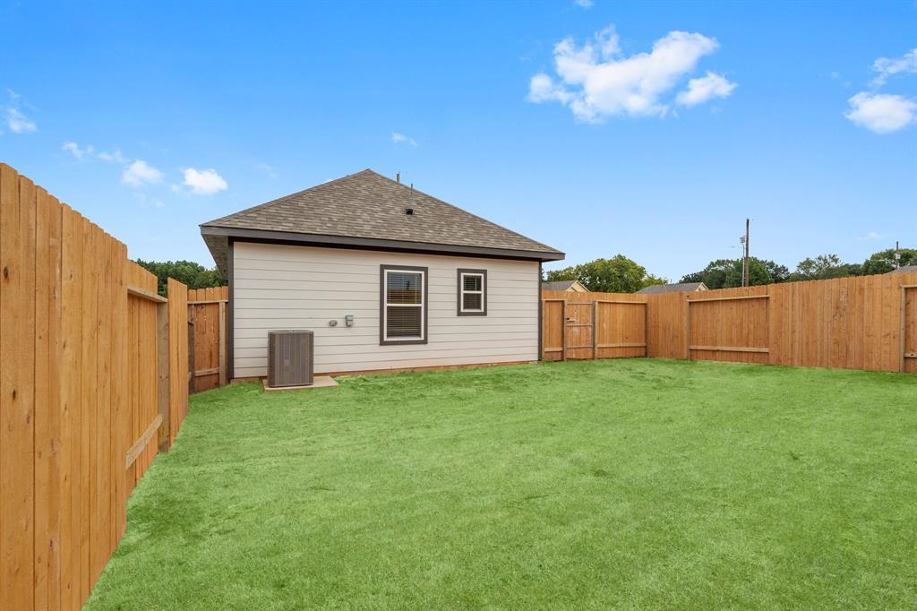 11869 East Gate Drive Dr, Willis, Texas image 28