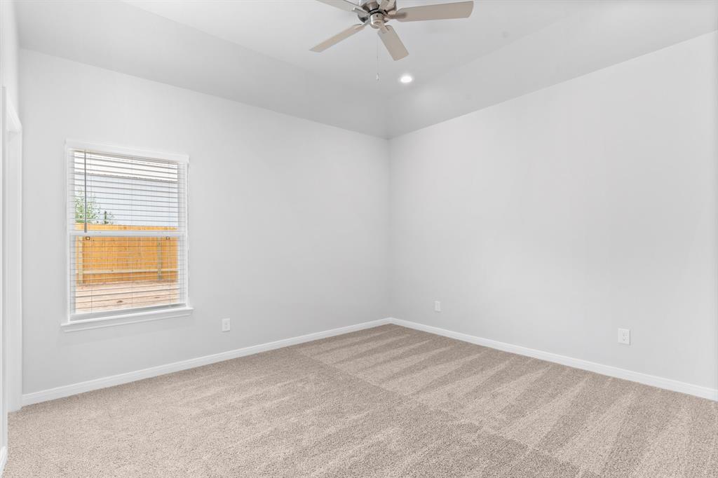 11869 East Gate Drive Dr, Willis, Texas image 19