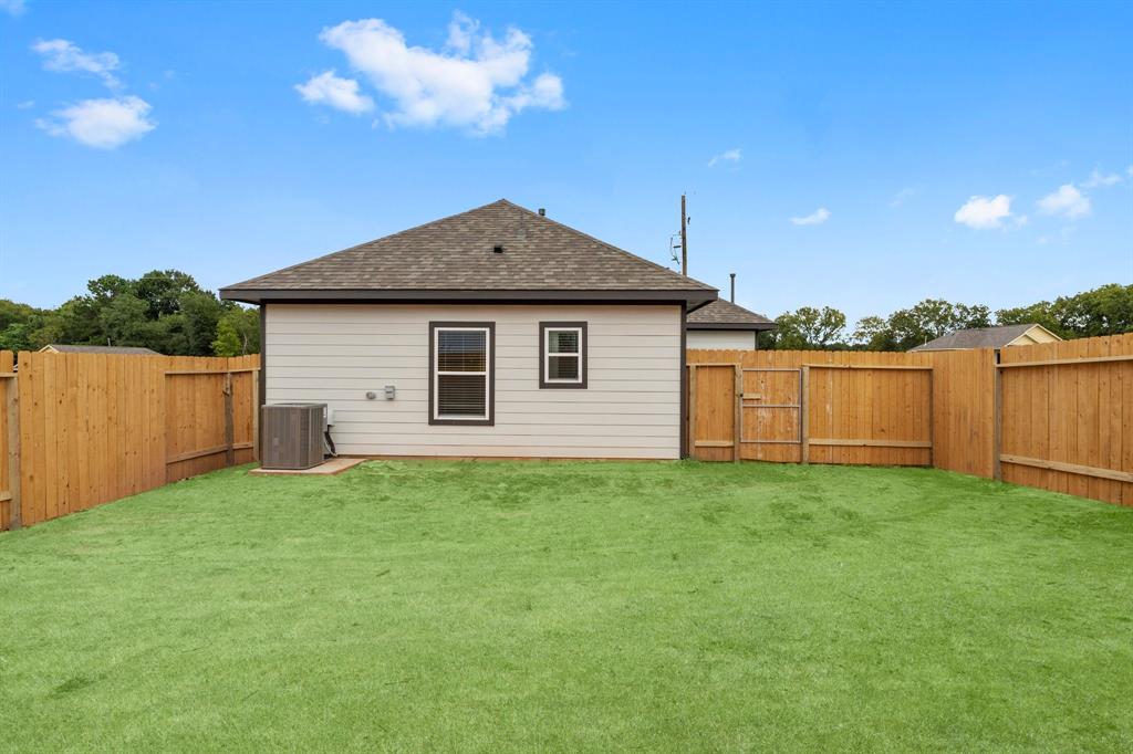 11869 East Gate Drive Dr, Willis, Texas image 27