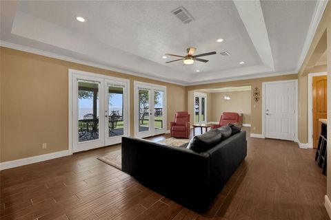 Single Family Residence in Point Blank TX 600 Highcrest Drive 6.jpg