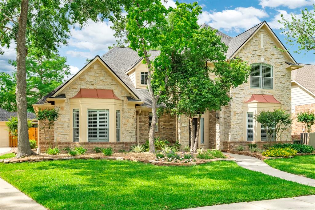 property-search 1 1207 Roseberry Manor Drive