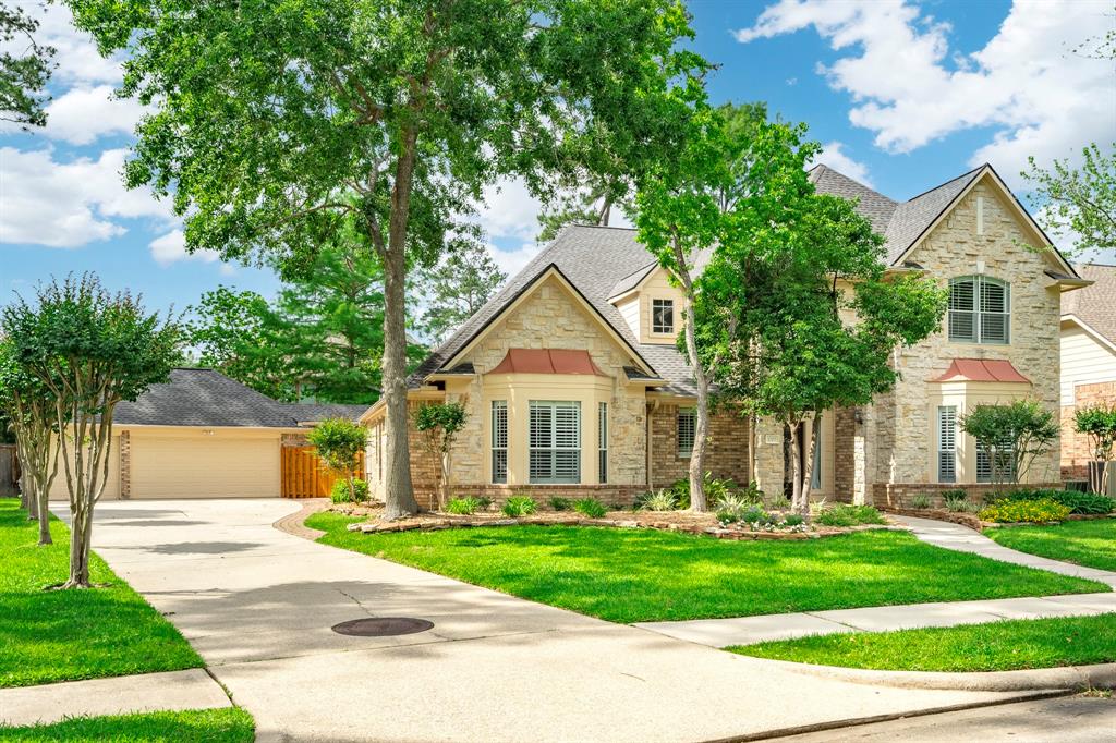 property-search 3 1207 Roseberry Manor Drive