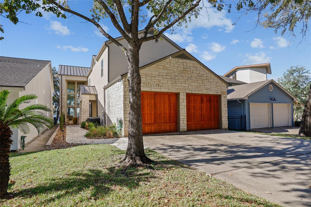 11119 Twain Drive