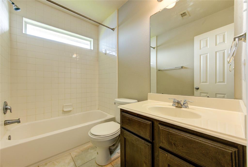 2831 Lake Villa Drive, Missouri City, Texas image 35