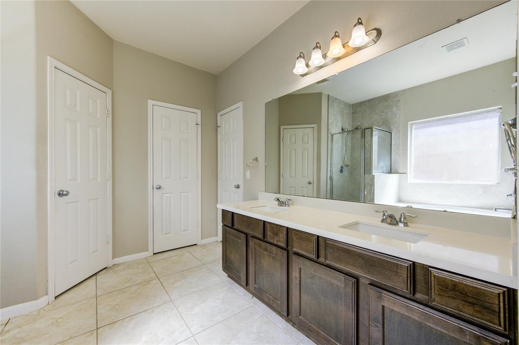 2831 Lake Villa Drive, Missouri City, Texas image 24