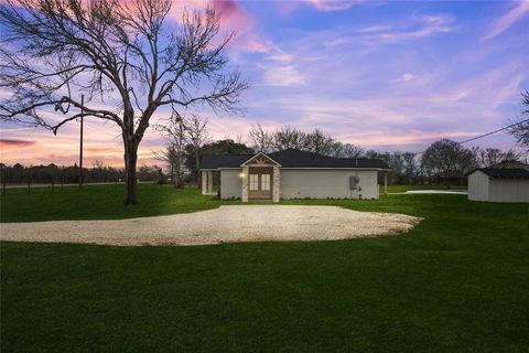 A home in Sealy