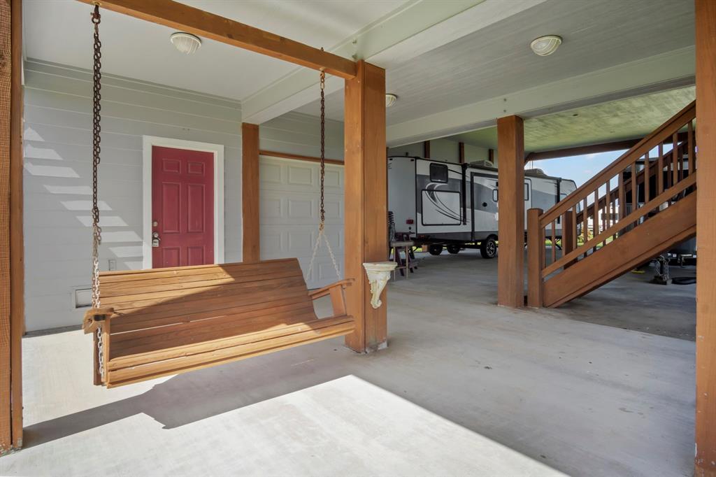 979 Sea Spray Drive, Crystal Beach, Texas image 26