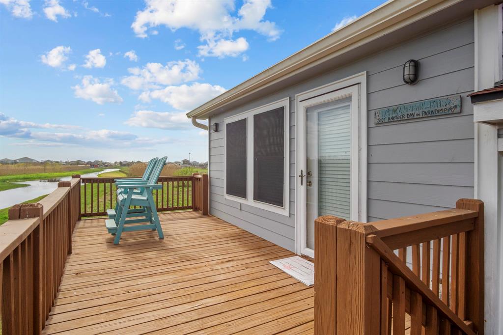 979 Sea Spray Drive, Crystal Beach, Texas image 19