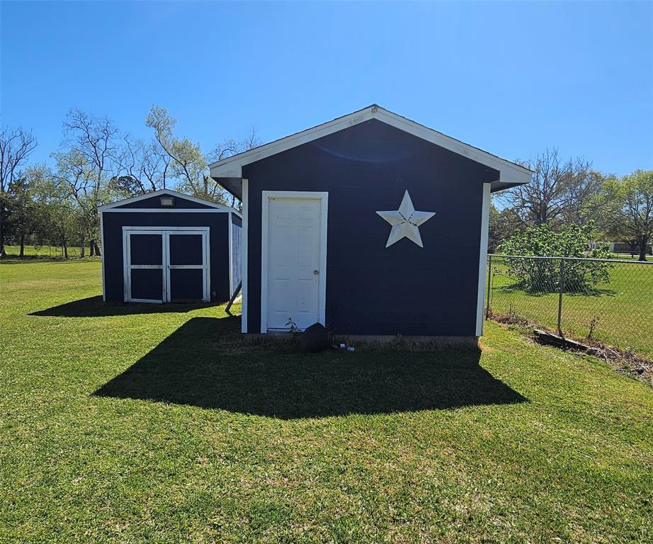 4511 S Elm Street, Santa Fe, Texas image 22