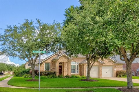 A home in League City