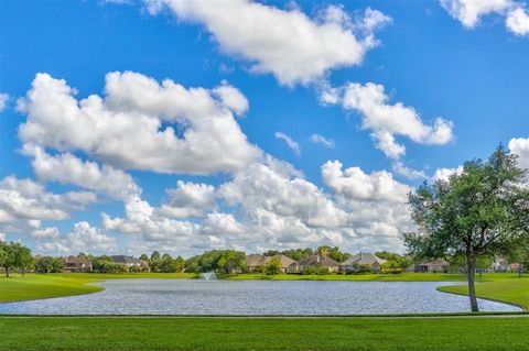 A home in League City