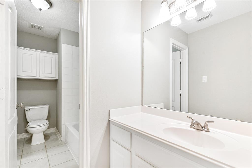 5219 Ashmore Park Drive, Katy, Texas image 29