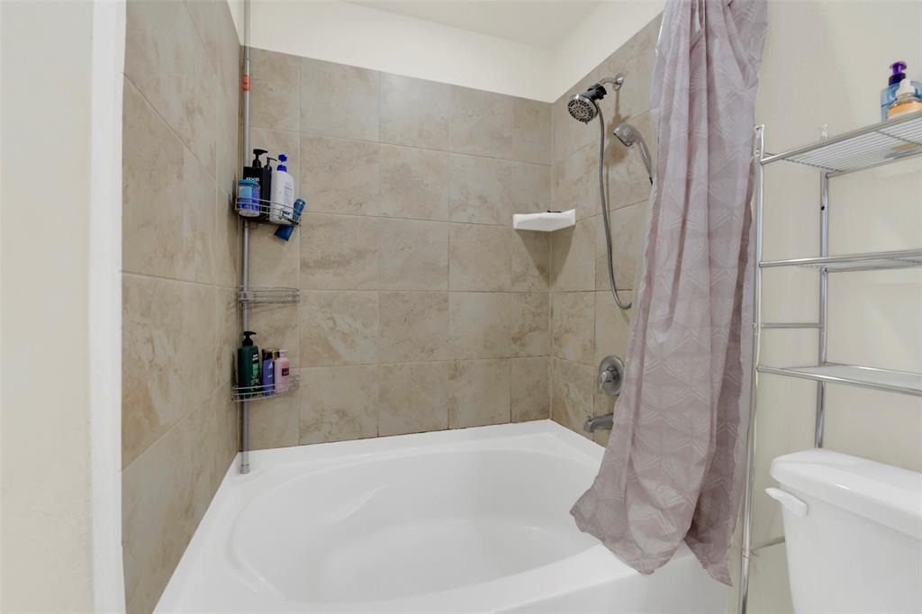 4826 Westfield Pines Drive, Katy, Texas image 25