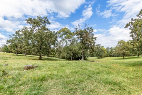 Photo of 1505 County Road 2135, Crockett, TX 75835 (MLS # 74638967) Photo of 1505 County Road 2135, Crockett, TX 75835 (MLS # 74638967)