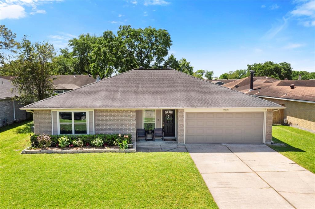 10114 Clairmont Drive, La Porte, Texas image 22