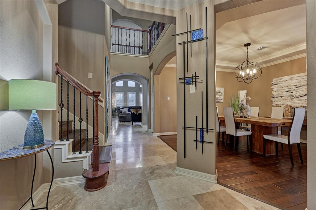 19089 Grandview Point