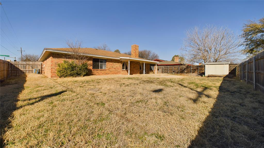 8013 Chicago Avenue, Lubbock, Texas image 45