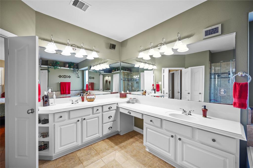 18815 Manleigh Court Court, Tomball, Texas image 25