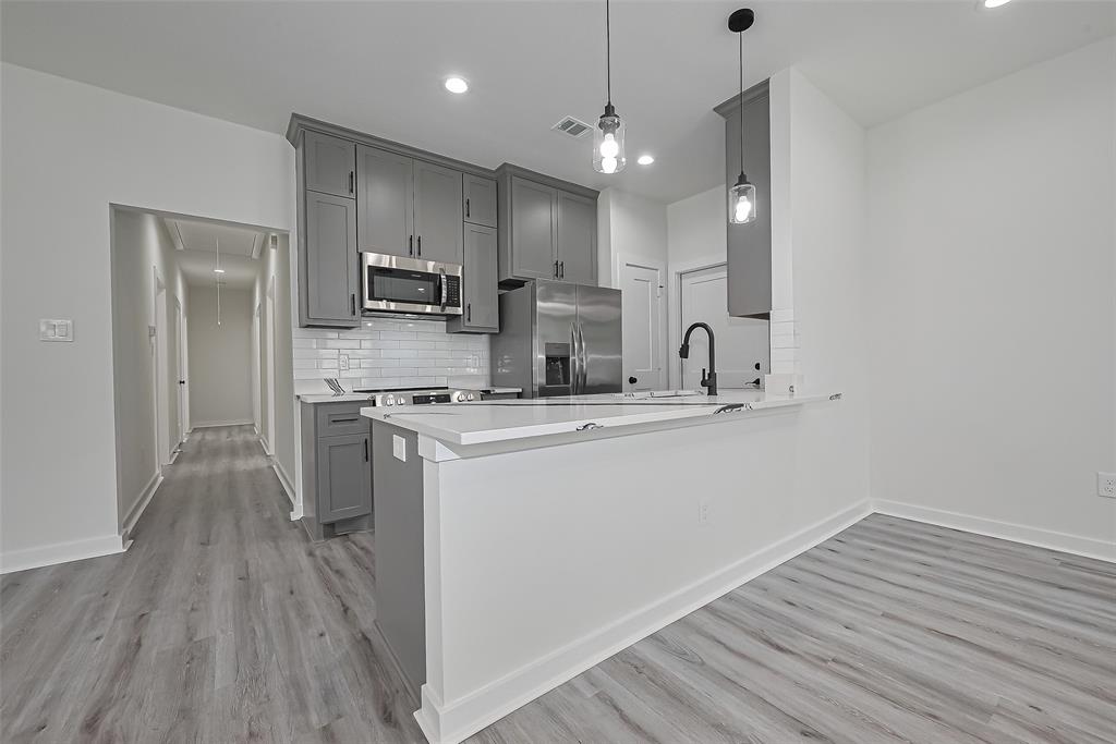 630 Silliman