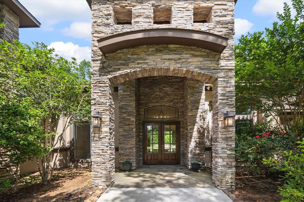 27318 Tropper Hill Lane