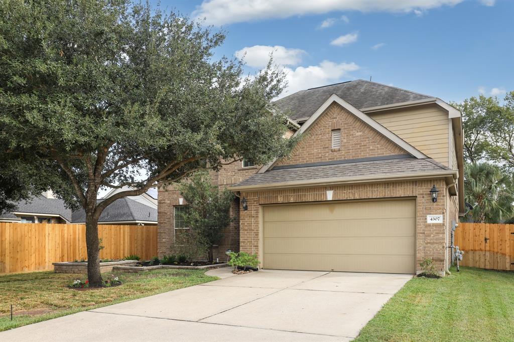 4307 Countrypines Drive, Spring, Texas image 3