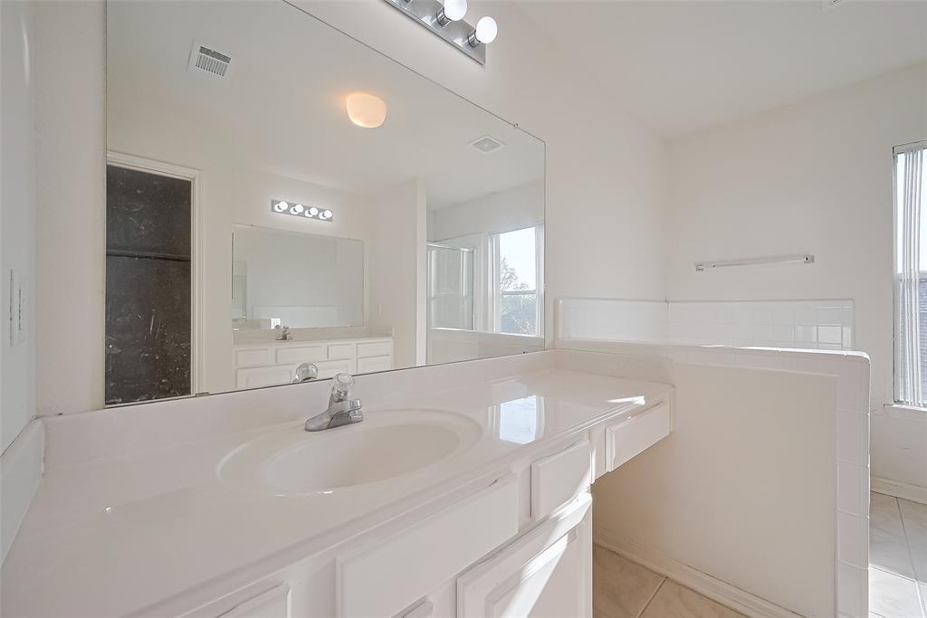 14811 Hemlock Bridge Court, Sugar Land, Texas image 33