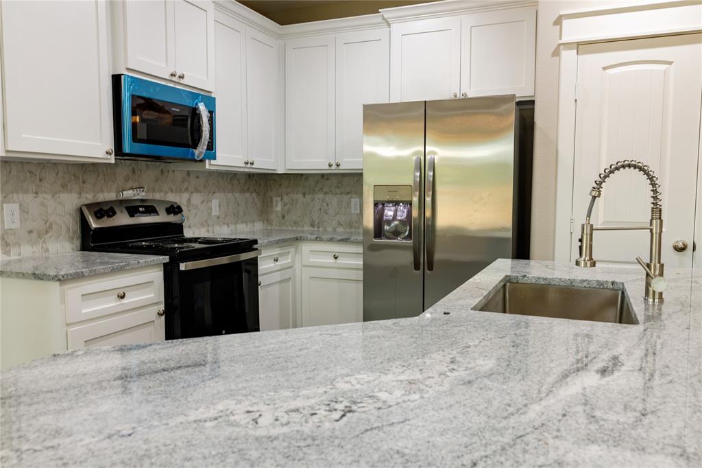 1612 Rocky Falls Road, Richmond, Texas image 12